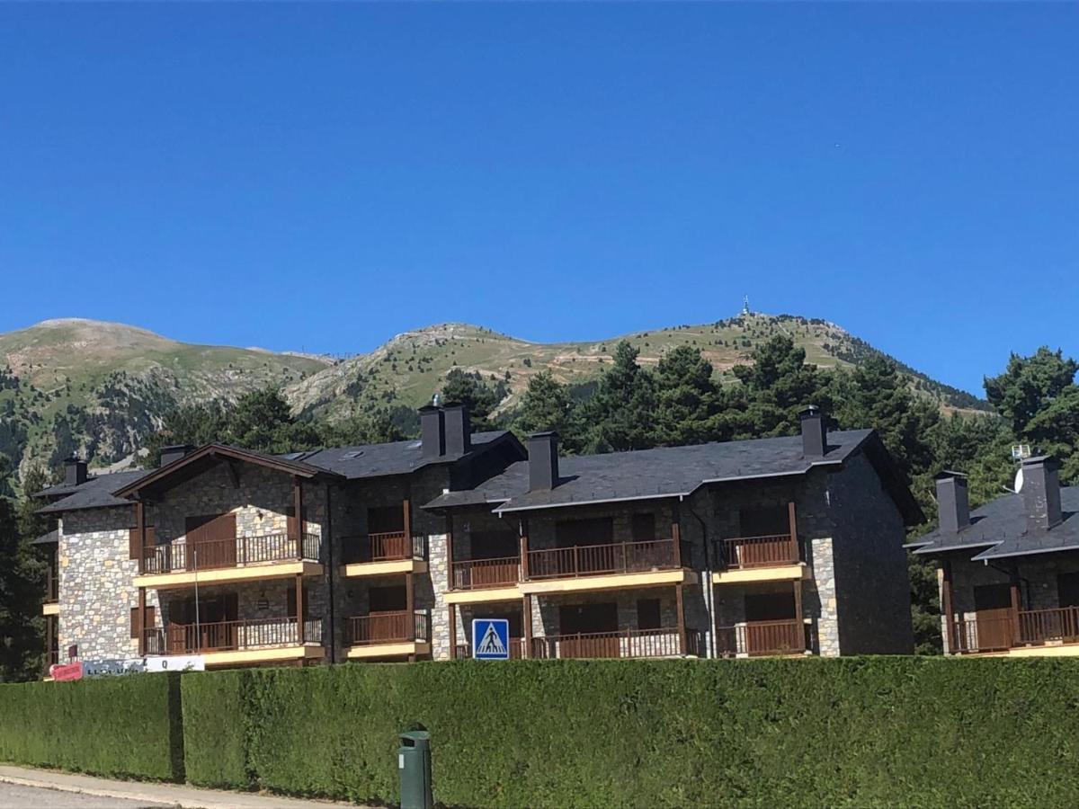 Panoramic Residencia Pista Llarga Apartment Алп Екстериор снимка