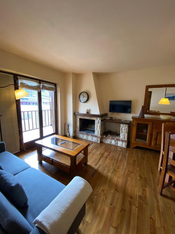Panoramic Residencia Pista Llarga Apartment Алп Екстериор снимка